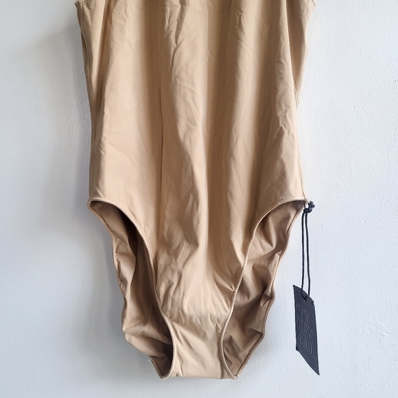 New It's Now Cool The Contour Mocha Bodysuit / Swimsuit NWT Small - Picture 13 of 16